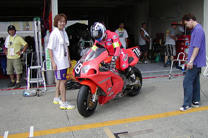 S1000RRの画像