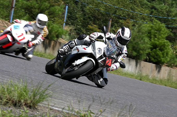 S1000RRの画像