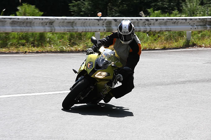 S1000RRの画像