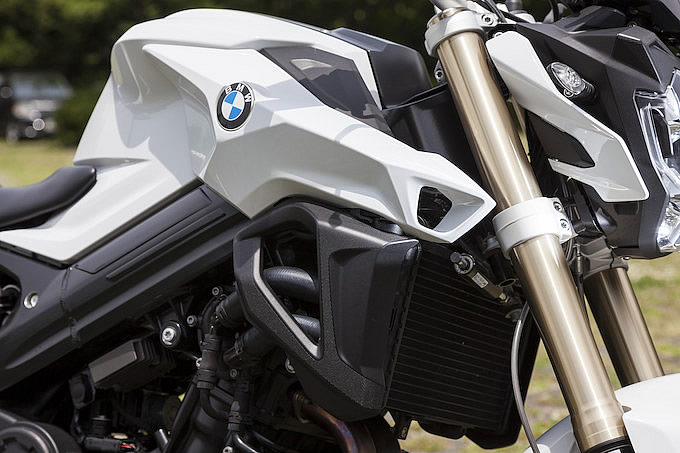  BMW Bike F8 0R (-) Impresión de prueba de manejo