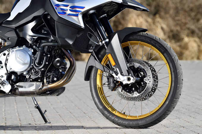 BMW Motorrad F850GS／生まれ変わったミッドサイズアドベンチャー。機能と走破性はどこまで進化したのか？ィの画像