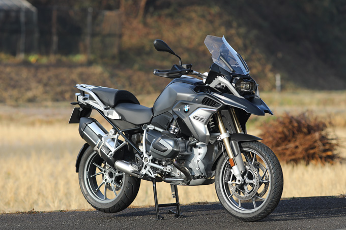 BMW Motorrad R1250GS /新型の可変バルブ機構を備えたボクサーエンジンを装備した最新モデルの画像