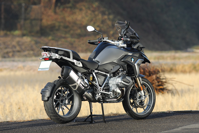 BMW Motorrad R1250GS /新型の可変バルブ機構を備えたボクサーエンジンを装備した最新モデルの画像