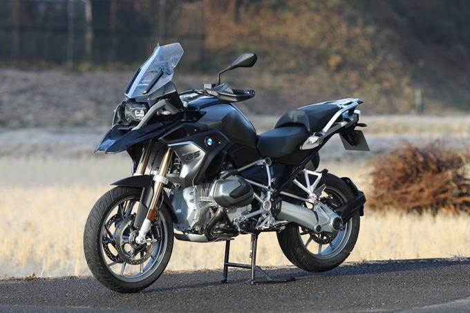 BMW Motorrad R1250GS /新型の可変バルブ機構を備えたボクサーエンジンを装備した最新モデルの画像