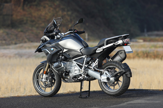 BMW Motorrad R1250GS /新型の可変バルブ機構を備えたボクサーエンジンを装備した最新モデルの画像