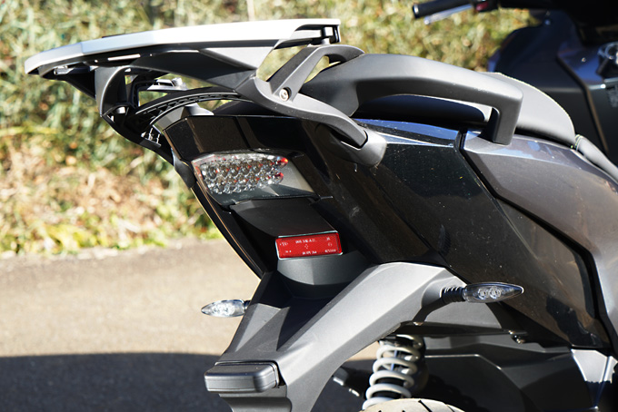 BMW Motorrad　C evolution（2020）試乗インプレ / 近い将来天下を取り得る素質を凝縮の24画像