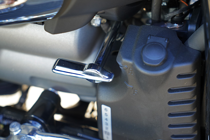 BMW Motorrad　R18（2020）試乗インプレ / ゲルマンのエンジン屋、技術力を見せつける 15画像