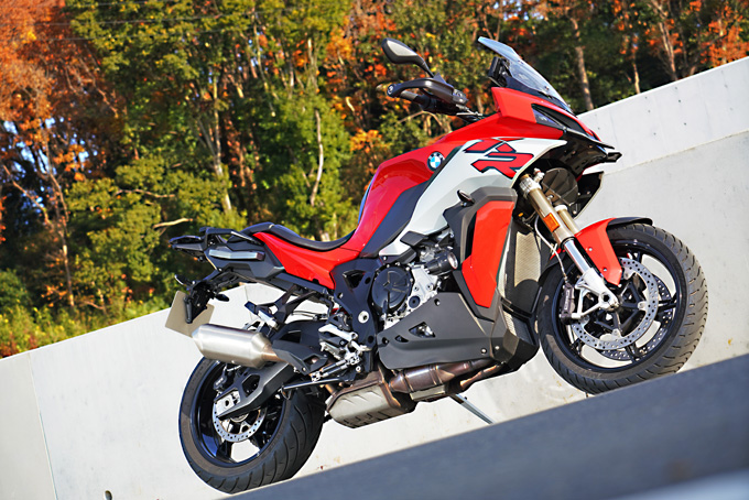 BMW Motorrad S1000XR（2020）試乗インプレ / 進化を続ける過程に入った新たなる可能性の03画像