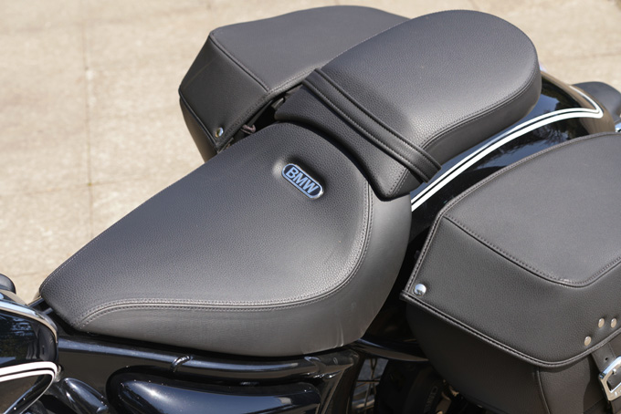 BMW Motorrad R18 CLASSIC（2022）試乗インプレ / ジャーマンアウトローの病みつき加速感 15画像