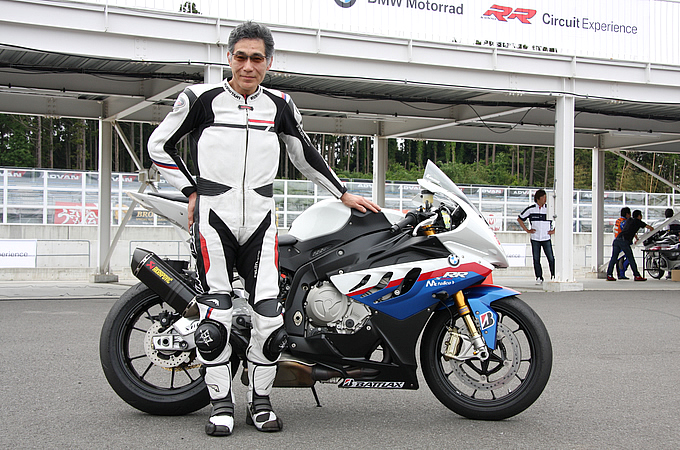 BMW S1000RR 馬瀬 昭さんの愛車紹介 画像