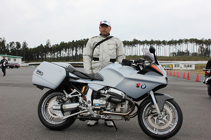 BMW R1100S（2003） 栗原 明幸さんの愛車紹介 画像