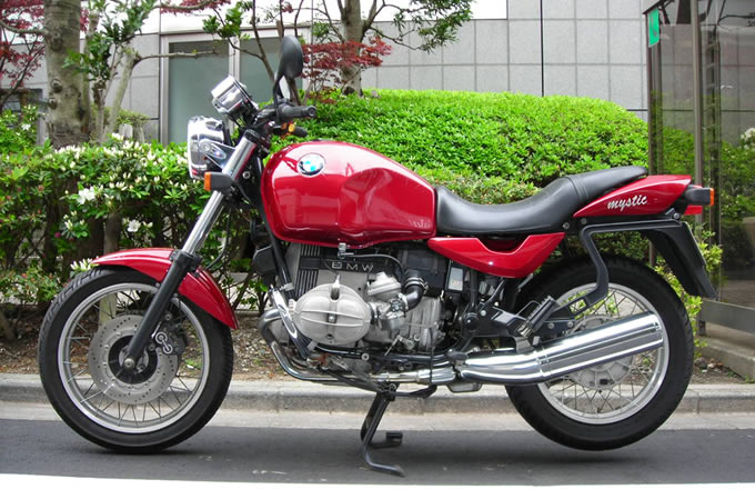 R100Rミスティックの画像