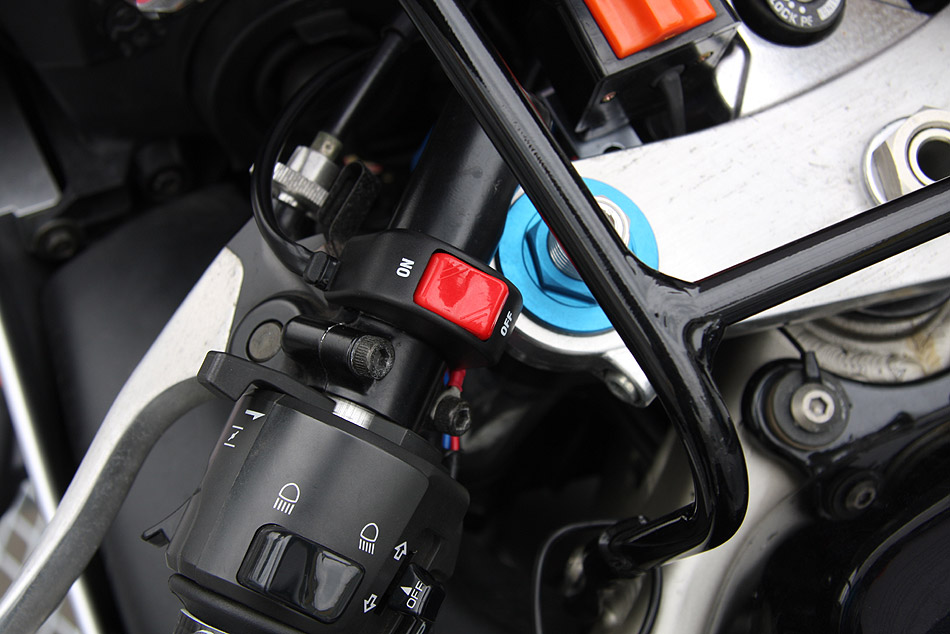 実践！バイク専用ドライブレコーダー『ニリドラ』は動画も