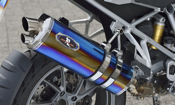 BMWバイクディーラーも唸るR1200GS用マフラー&ローダウントルク BMWバイクディーラーも唸るR1200GS用マフラー&ローダウントルク