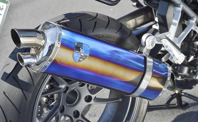 R1200RS用 R-style製チタンマフラー＆ハイアップトルクロッドの