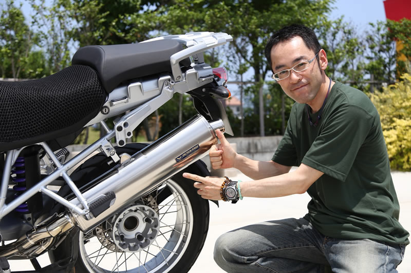 BMW R1200GS用マフラーに見るディーラー太鼓判のコストパフォーマンス │バージンBMW