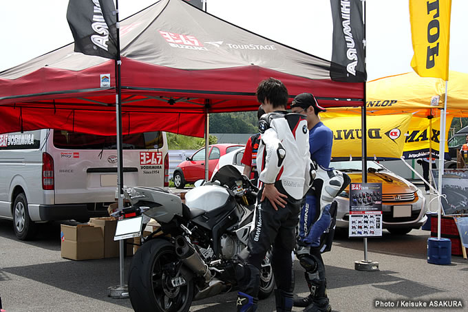 BMW Motorrad Circuit Experienceの画像