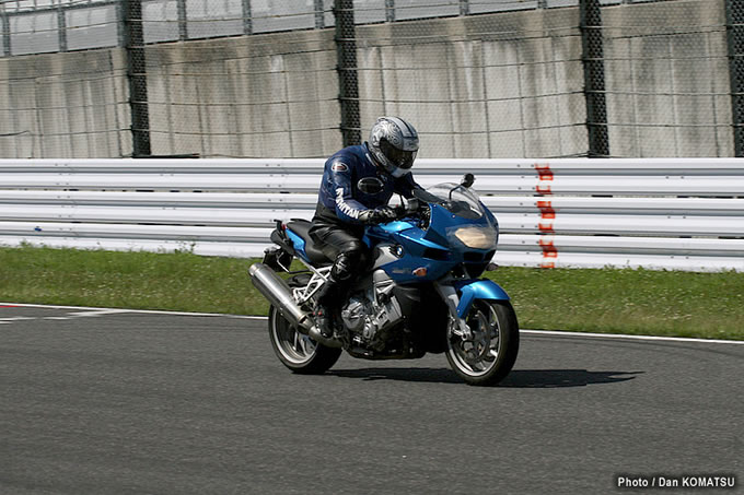 BMW Motorrad Circuit Experienceの画像