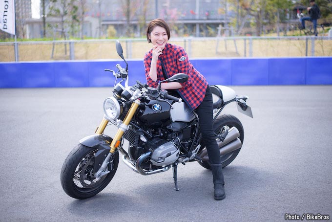 50名のバイク女子が集結！ レディースカフェミーティングの画像