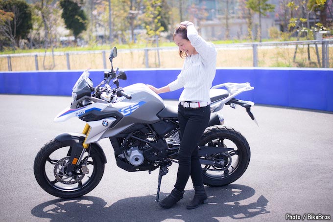 50名のバイク女子が集結！ レディースカフェミーティングの画像