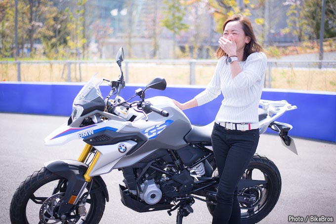 50名のバイク女子が集結！ レディースカフェミーティングの画像