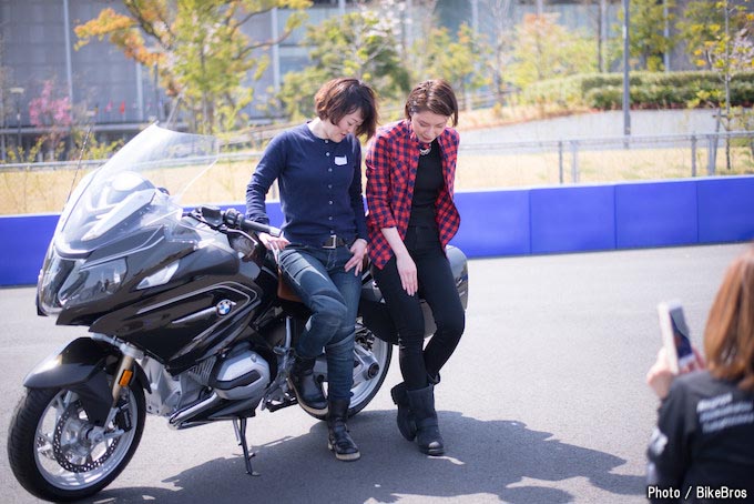 50名のバイク女子が集結！ レディースカフェミーティングの画像