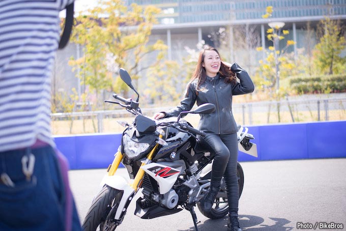 50名のバイク女子が集結！ レディースカフェミーティングの画像