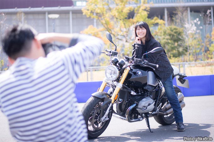 50名のバイク女子が集結！ レディースカフェミーティングの画像