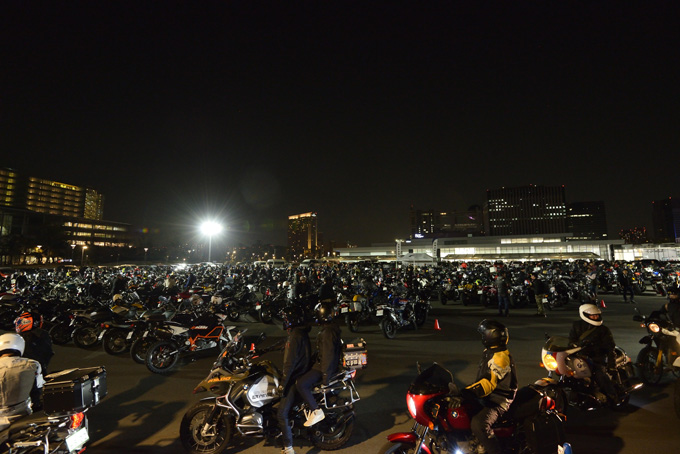 夜のお台場に500台を超えるバイクが集結！「6th Night Rider Meeting」レポートの画像