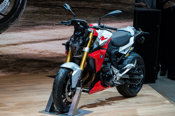 【EICMA2019レポート】「S1000XR」に「F900XR」、「F900R」を発表したBMW Motorradの画像