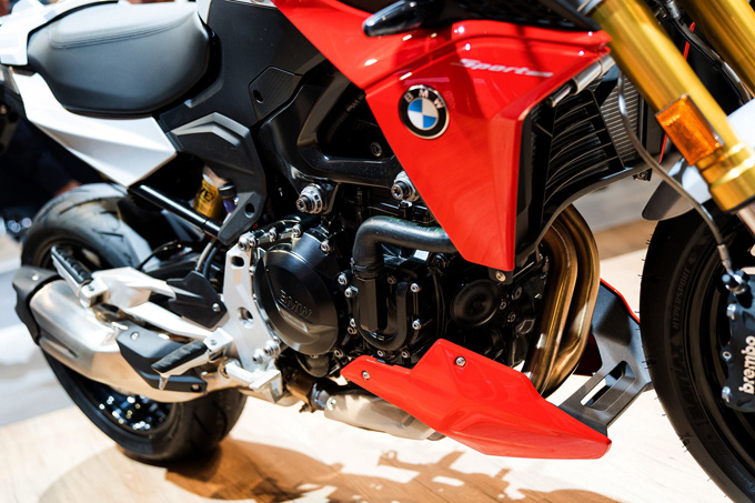 【EICMA2019レポート】「S1000XR」に「F900XR」、「F900R」を発表したBMW Motorradの画像