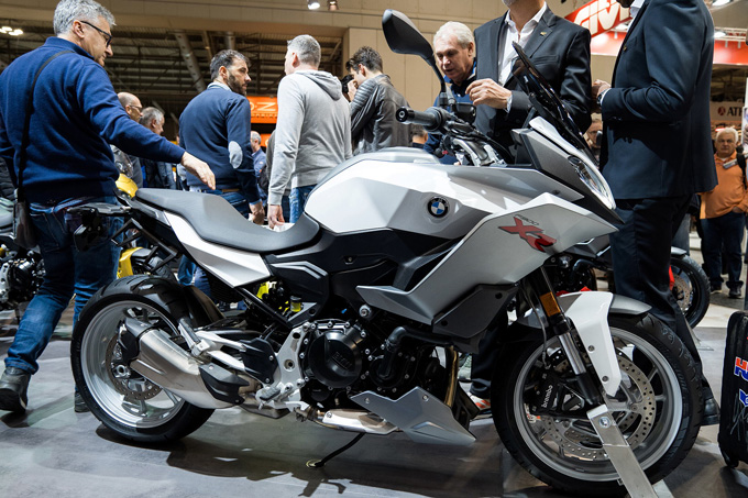 【EICMA2019レポート】「S1000XR」に「F900XR」、「F900R」を発表したBMW Motorradの画像