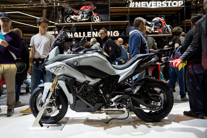 【EICMA2019レポート】「S1000XR」に「F900XR」、「F900R」を発表したBMW Motorradの画像