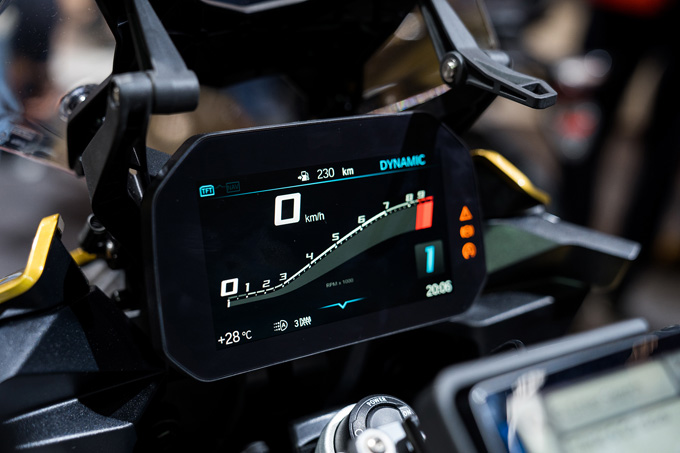 【EICMA2019レポート】「S1000XR」に「F900XR」、「F900R」を発表したBMW Motorradの画像