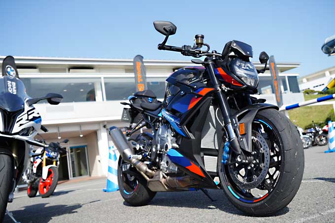 第8回JAIA輸入二輪車試乗会・展示会 BMWモトラッドブースレポート（S1000RRのショートインプレあり）の01画像