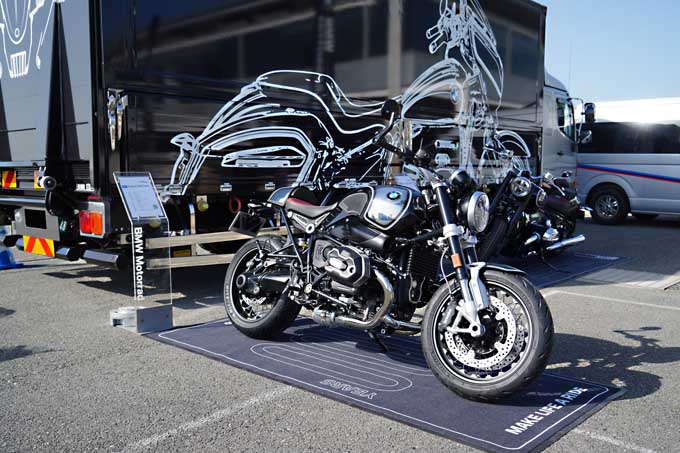 第8回JAIA輸入二輪車試乗会・展示会 BMWモトラッドブースレポート（S1000RRのショートインプレあり）の02画像