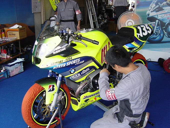S1000RR鈴鹿8耐参戦記の画像