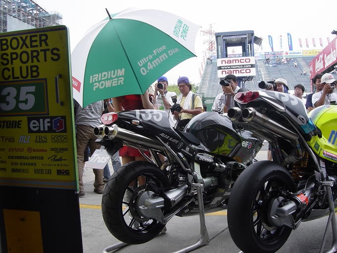 S1000RR鈴鹿8耐参戦記の画像