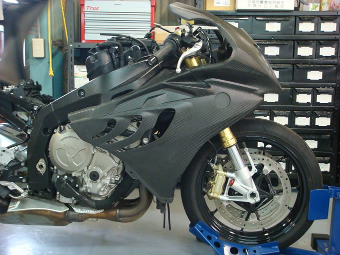 S1000RR鈴鹿8耐参戦記の画像