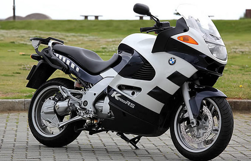 Amazon | アールズギア(R's Gear) ハンドルブラケット シルバー F900XR(20-) BB27-HB00 | トップブリッジ・ ブラケット | 車＆バイク