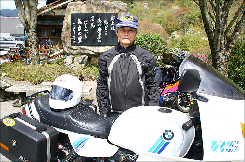 もりりんページ 23- ZX-4R Full Exhaust BLADE 発売 – モリワキエンジニアリング