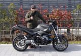 R1200R（2011）の画像