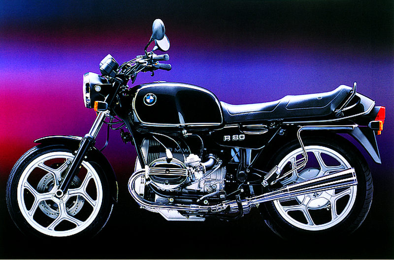 Amazon.co.jp: イタレリ R80G/S1000 バイクプラモデル 1/9