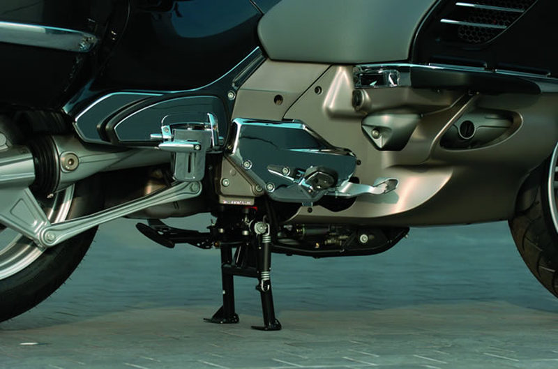 Bmwは駐車のときにメインスタンドでと聞きますが なぜですか Bmwバイクq A バージンbmw