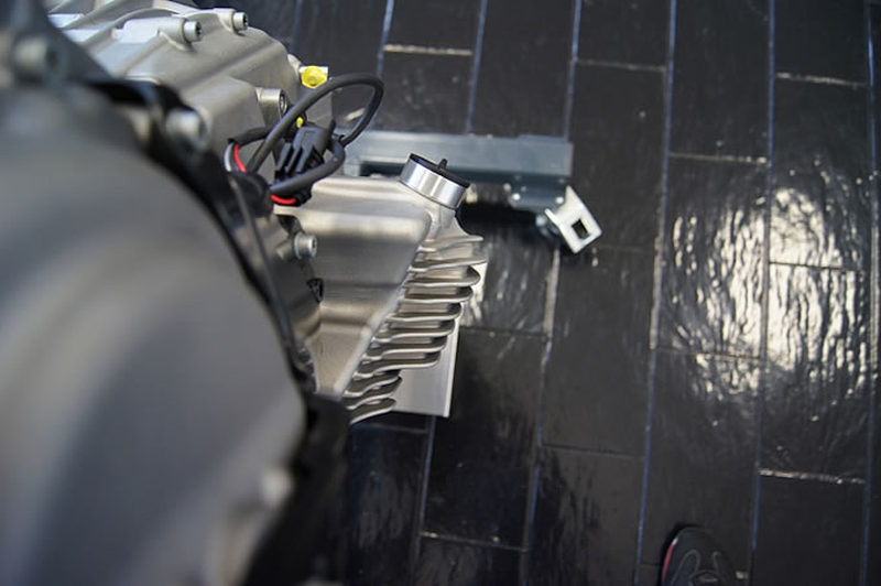 第2回 エンジン2 C600Sport・C650GT編 | バージンBMW