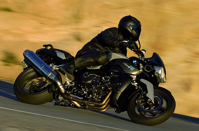 正規品／アールアンドジー K1200R K1200S K1300R エンジンケーススライダー（ブラック） R&G バイク 正規品／アールアンドジー K1200R K1200S K1300R エンジンケース