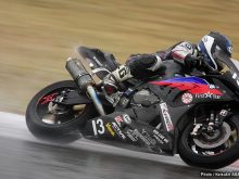 MFJ全日本ロードレース選手権 鈴鹿（最終戦）で大荒れの天候のなか2台のS1000RRが激走の画像