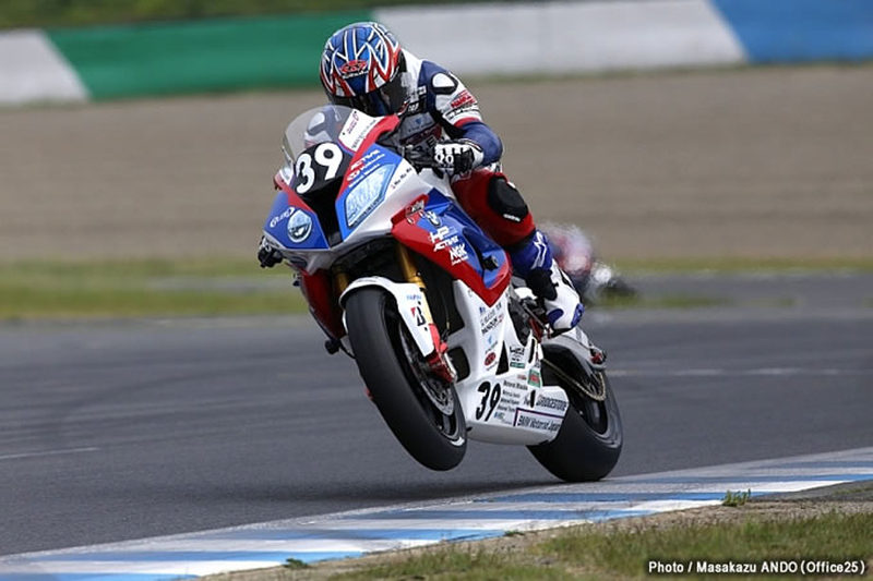 山本幸司 スーパーGT 第8戦 富士｜RAYBRIGカラーのラストランを勝利で