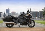 BMW Motorrad K1600B（2017-）/ 暴力的ともいえるほどの圧倒的存在感を手中に収めるの画像