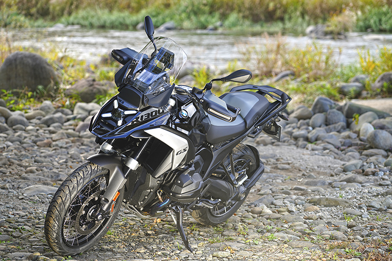 BMWバイク 【BMW Motorrad R1300GS 試乗記】もはや何者も超す
